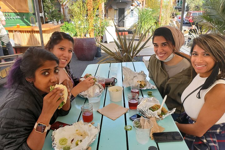 The Vibrant Kerns Hood - East Burnside and more - Photo 1 of 25